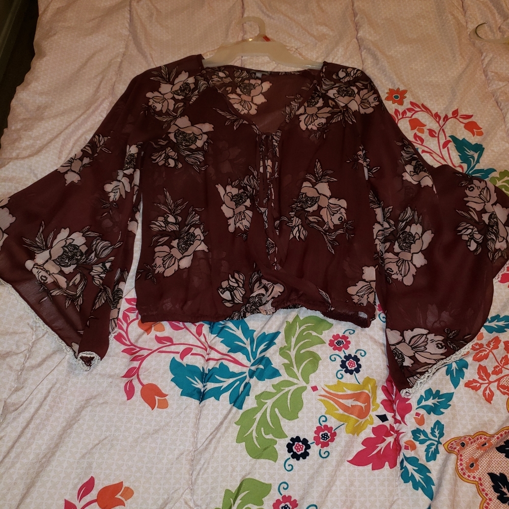 Floral top